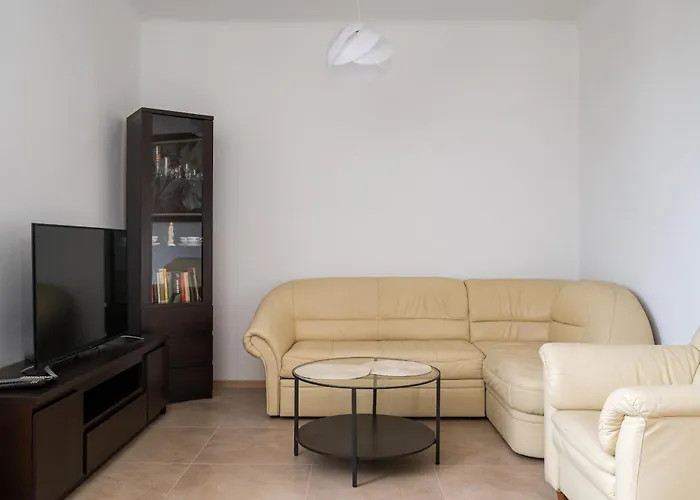 Kino Femina Homely By Bookinghost Apartament Warszawa