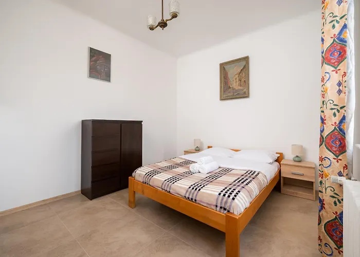 Kino Femina Homely By Bookinghost Warszawa